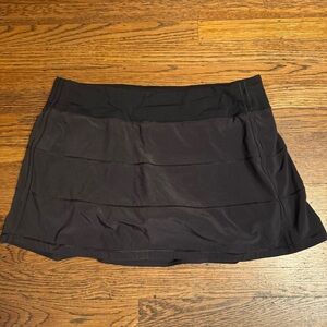 Lululemon Black Pace Rival Skirt 10 tall EUC